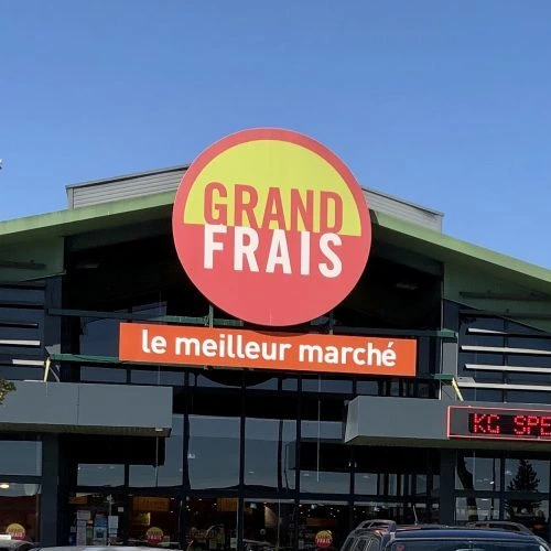 Enseigne grand frais Salon-de-Provence