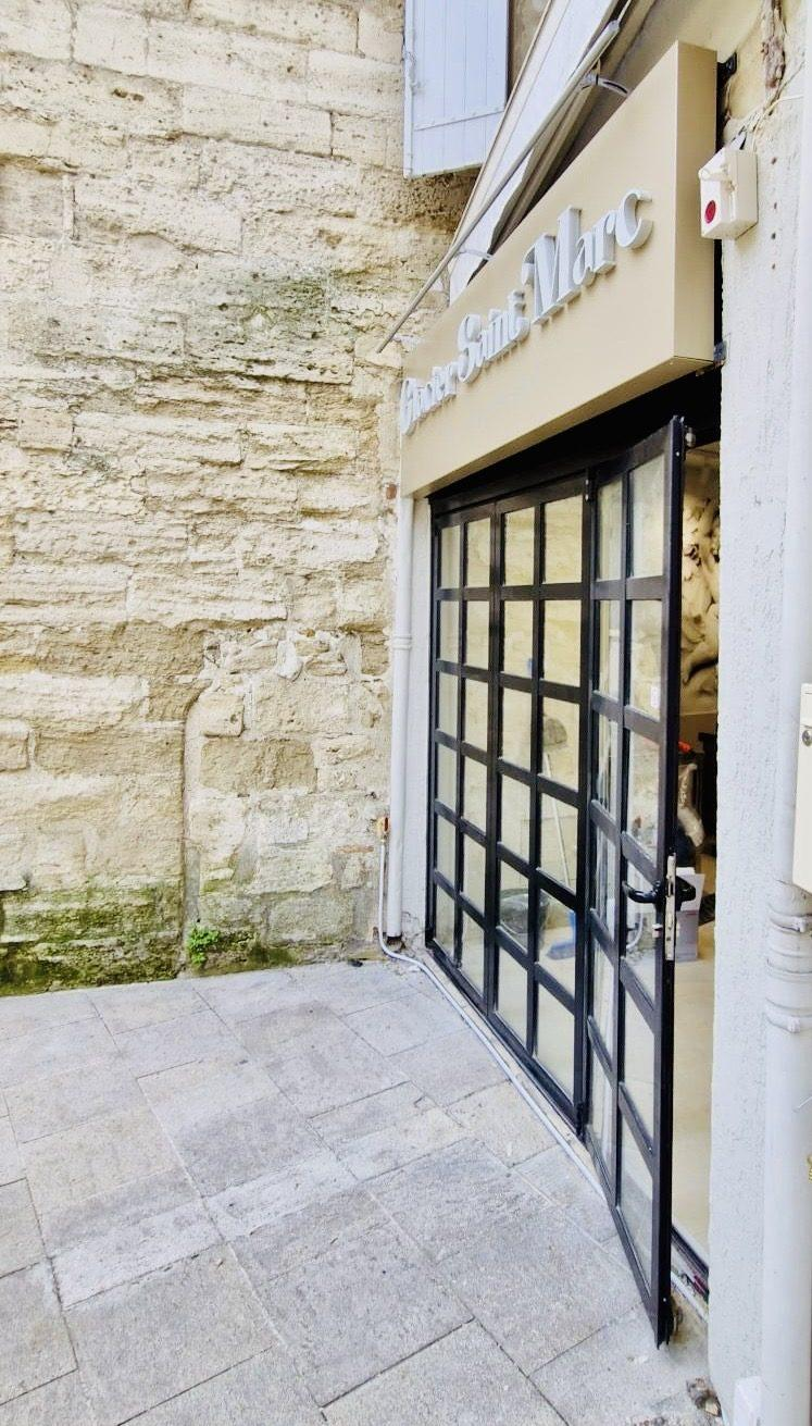 Tôle tablette à Salon-de-Provence